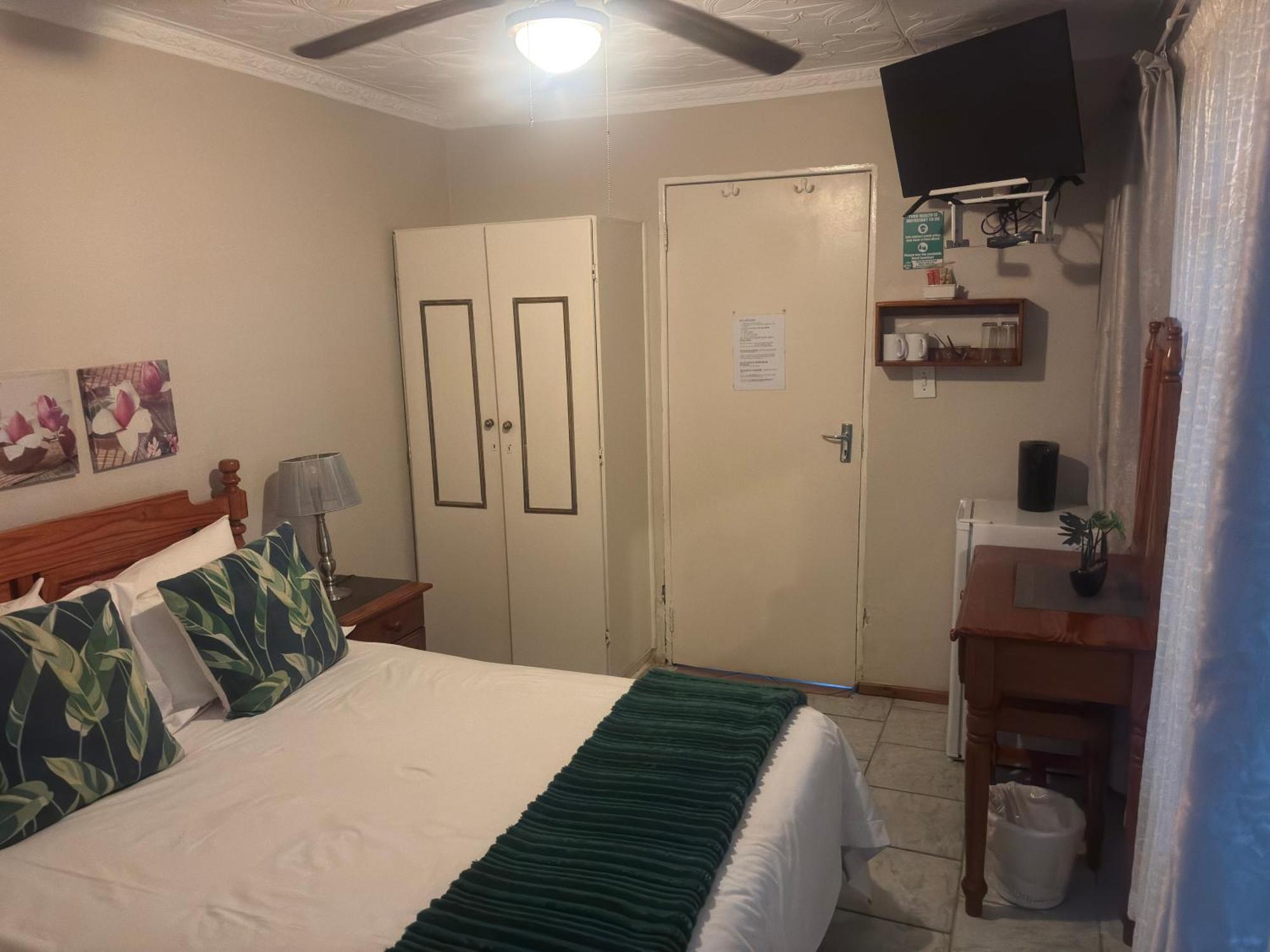Rita'S Guesthouse Cc 弗莱海德 外观 照片