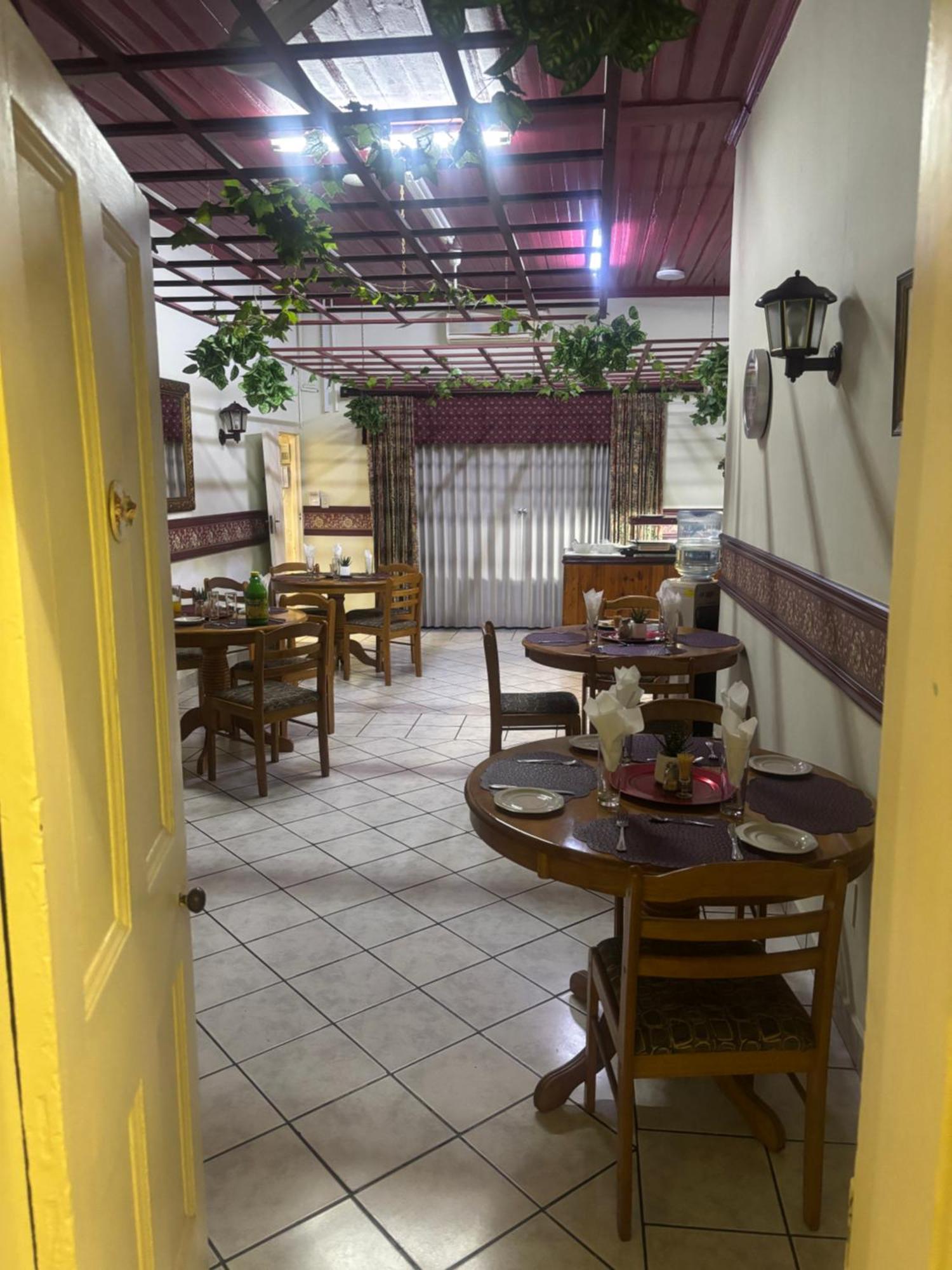 Rita'S Guesthouse Cc 弗莱海德 外观 照片